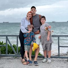 Канал Мама, папа и два Я в мессенджере MAX — 1 236 подписчиков