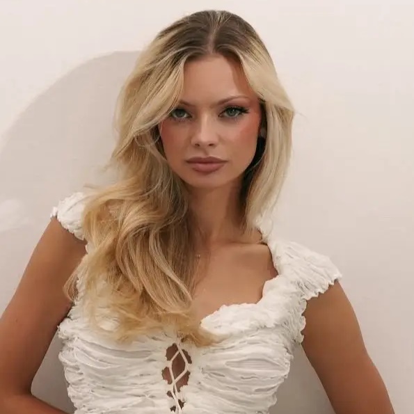 Канал Anyaischuk в мессенджере MAX — 28 198 подписчиков