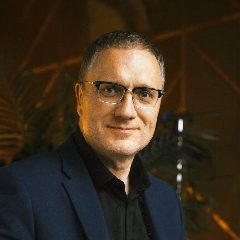 Канал Ренат Петрухин Психолог, который помогает в мессенджере MAX — 282 подписчика