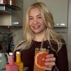 Канал Пьём дома|Настя 🍸 в мессенджере MAX — 5 822 подписчика