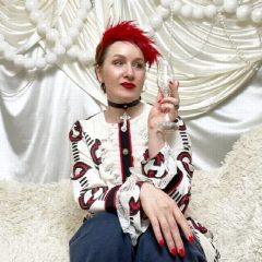 Канал МАДАМ МИРОНОВА 💄 в мессенджере MAX — 24 подписчика