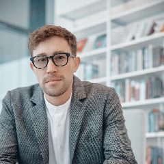 Канал Разбираюсь вслух в мессенджере MAX — 11 подписчиков