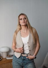 Канал Динара Анучина | Менеджер онлайн-школы в мессенджере MAX — 268 подписчиков