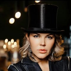 Канал Юлия Инчина | Дом Моды | О женщине, стиле и праве быть собой в мессенджере MAX — 1 687 подписчиков