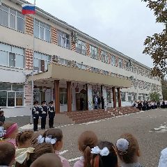 Канал МОУ "СОШ № 9" г. Благодарный в мессенджере MAX — 789 подписчиков