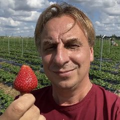 Канал Иван Чепенко - о ягоде и не только в мессенджере MAX — 212 подписчиков