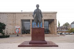 Канал ГБУ "Лезгинский музыкально-драматический театр им. С. Стальского" в мессенджере MAX — 69 подписчиков