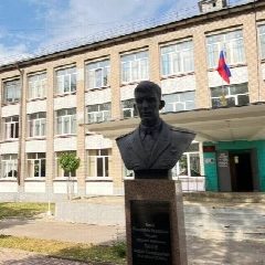 Канал МБОУ "СШ № 19 им. Героя России Панова" г. Смоленска в мессенджере MAX — 748 подписчиков
