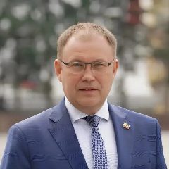 Канал Илья Середюк Губернатор Кузбасса в мессенджере MAX — 28 900 подписчиков