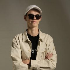 Канал Лев Левицкий выдает базу в мессенджере MAX — 17 подписчиков