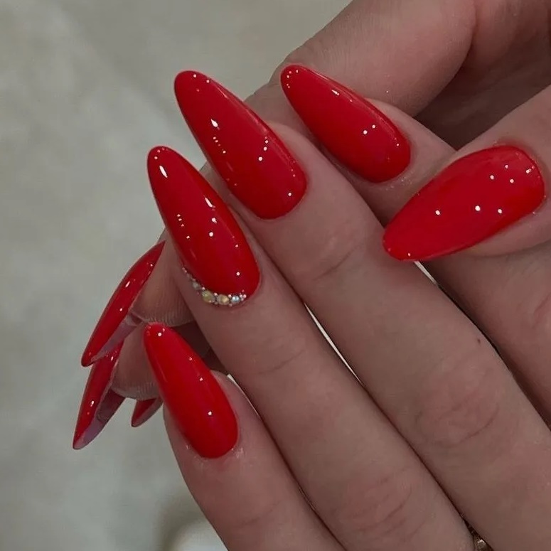 Канал Маникюр 2025 | Фото-новинки в мессенджере MAX — 9 222 подписчика