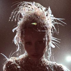 Канал Miley Cyrus › Майли Сайрус в мессенджере MAX — 118 подписчиков