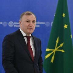 Канал Мурат Кумпилов в мессенджере MAX — 12 519 подписчиков