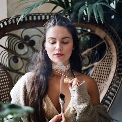 Канал Yulia Si | Самопознание | Таро | Нумерология| Гадание в мессенджере MAX — 93 подписчика
