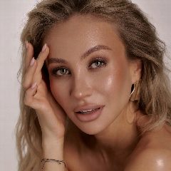 Канал RISHA MAKEUP в мессенджере MAX — 4 822 подписчика