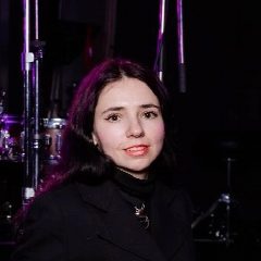 Канал София Егорова Тексты песен на заказ. Поэт-песенник. в мессенджере MAX — 233 подписчика