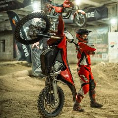 Канал Вася⚡️GUN на связи👊✊️ в мессенджере MAX — 523 подписчика